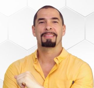 colaborador-enrique-mondragon
